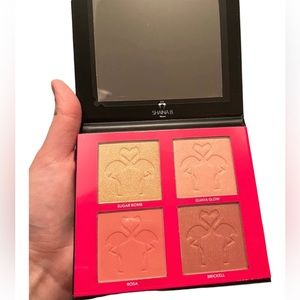 Shaina B Miami Blush & Highlight Palette